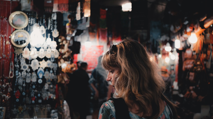 5 Bad Habits That Can Hold Your Street Photography Back