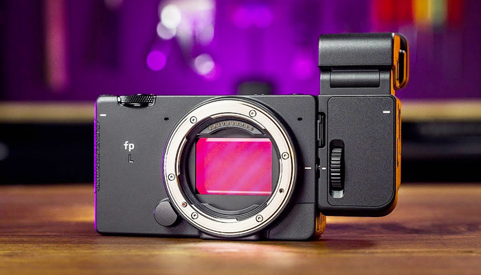 A Camera That Makes No Sense: What Was the Thinking Behind the Sigma fp L?