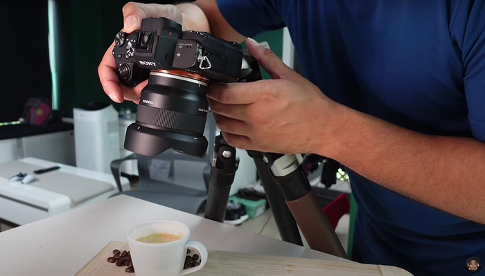 A Review of the Versatile Tamron 20mm f/2.8 Di III OSD M 1:2 Lens