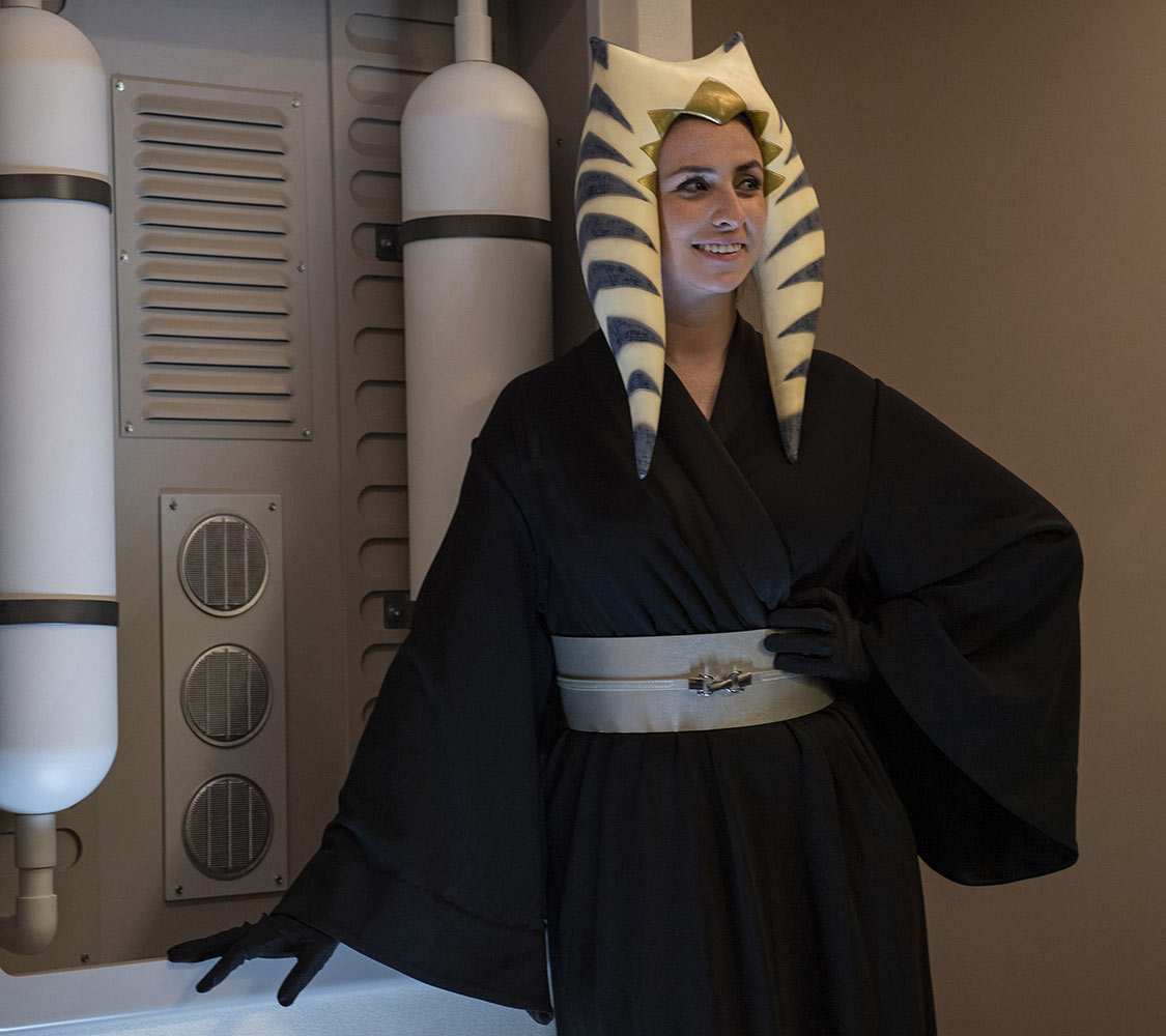 Star Wars Galactic Starcruiser passenger dressed as a Twi'Lek